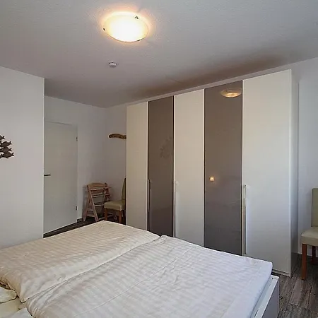 Haus Strandstrasse Strandstrasse 150 3 * Niendorf